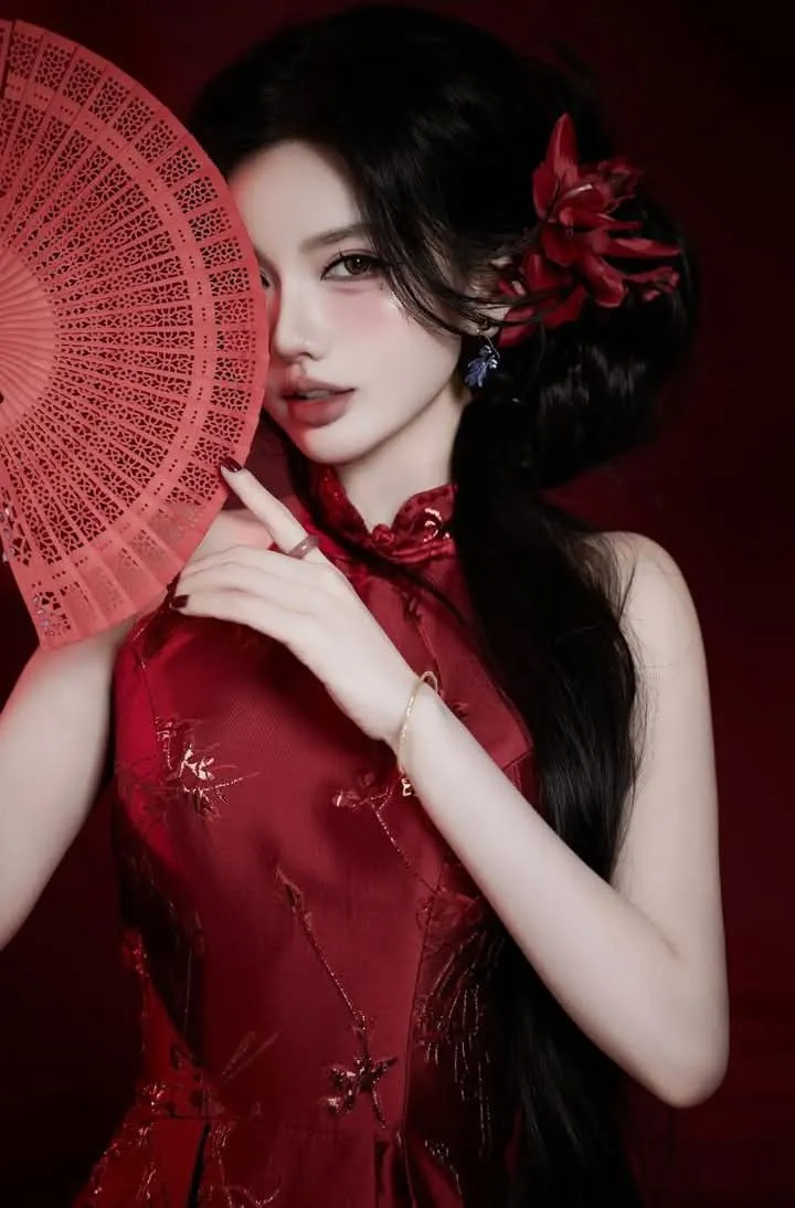 Trà Xanh Làm Nũng Với Chồng
